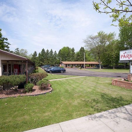 Park Motel Marshfield Экстерьер фото