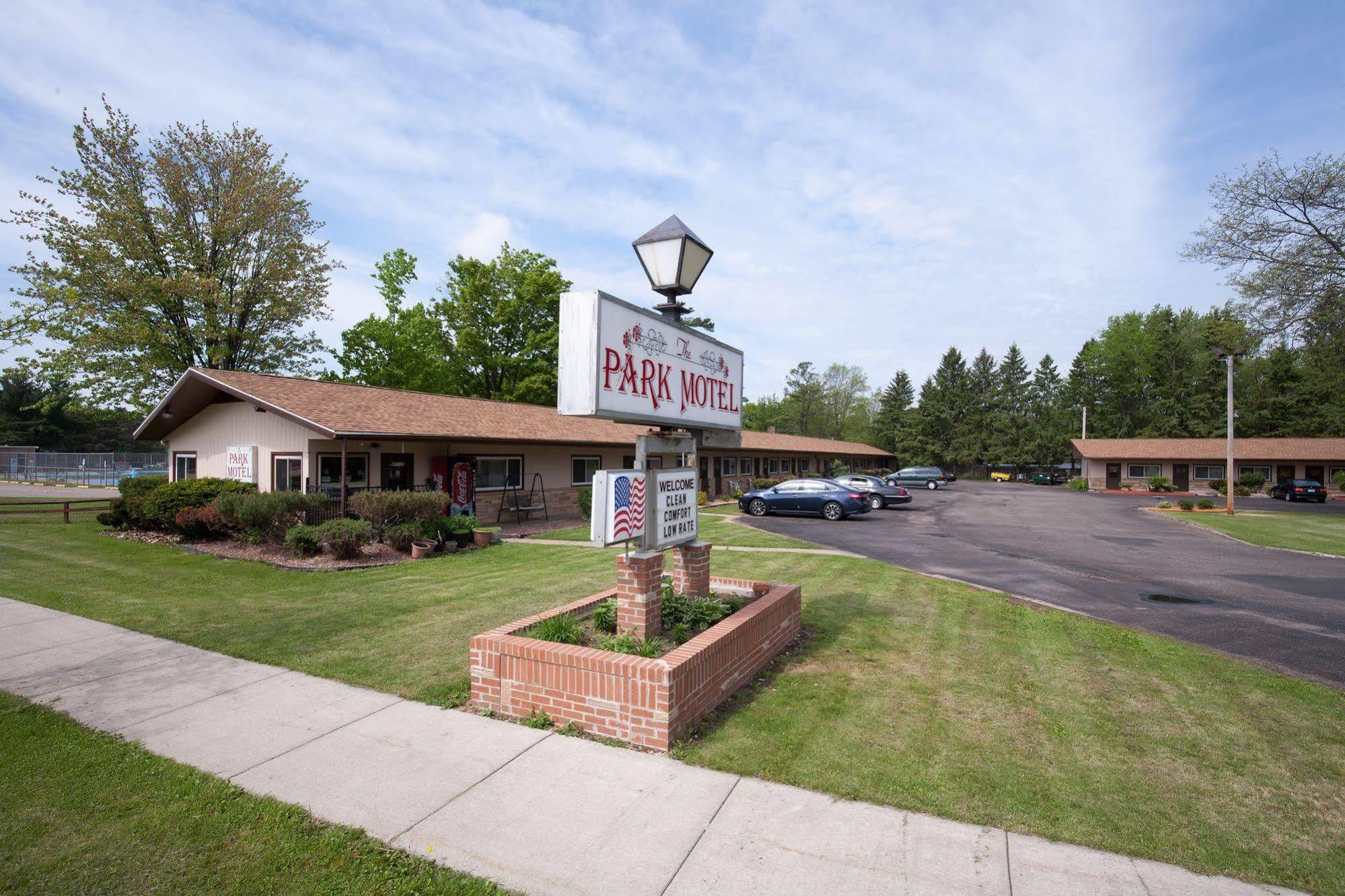 Park Motel Marshfield Экстерьер фото